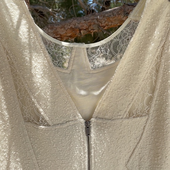 NWT. Dress by MARK JACOBS - Picture 3 of 7